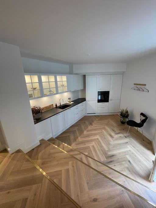 Nyrenoveret Charmerende Lejlighed I Odense C! Daire Dış mekan fotoğraf