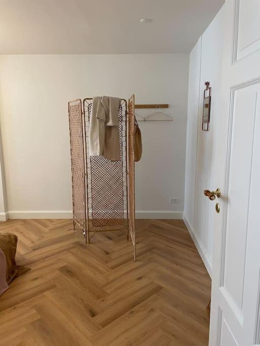 Nyrenoveret Charmerende Lejlighed I Odense C! Daire Dış mekan fotoğraf